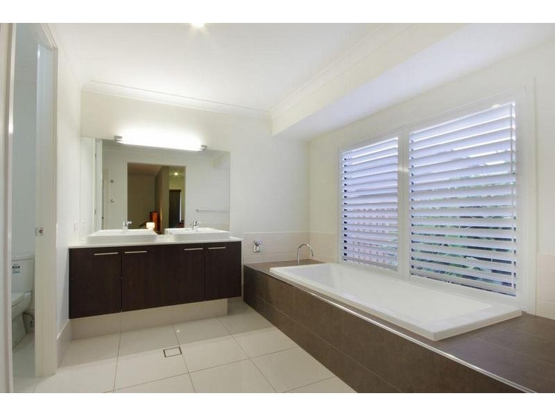 7 Lapwing Circuit, Beerwah QLD 4519