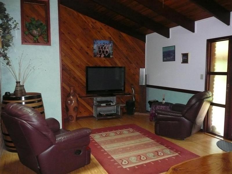 13 Graham Drive, Landsborough QLD 4550