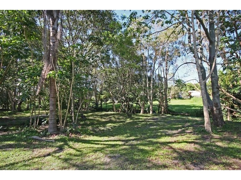 12 Greber Road, Beerwah QLD 4519