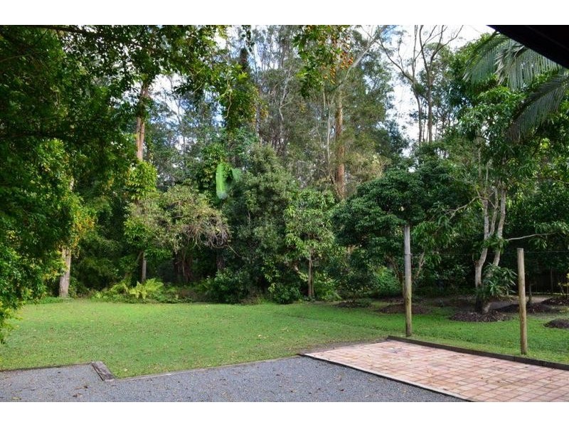 6 Sidney Drive, Beerwah QLD 4519