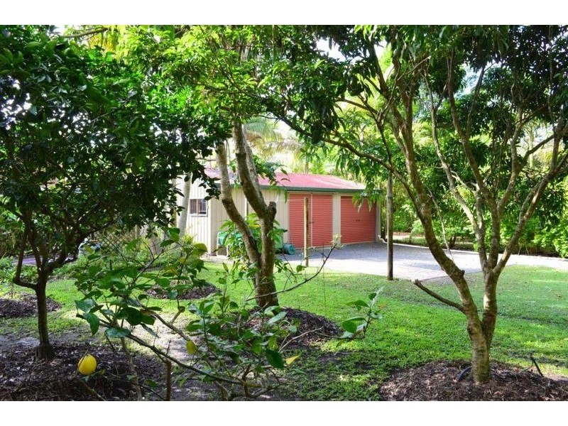 6 Sidney Drive, Beerwah QLD 4519