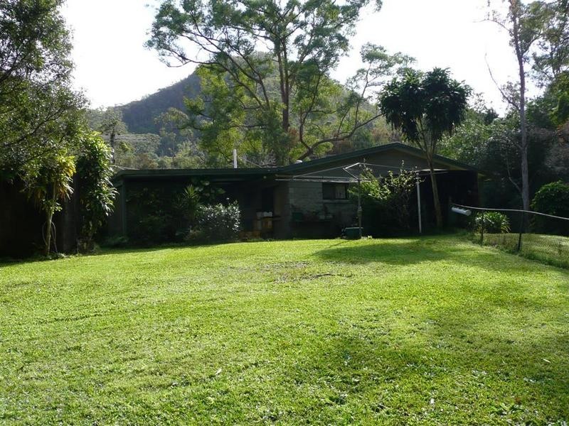 108 Lindeman Road, Beerwah QLD 4519