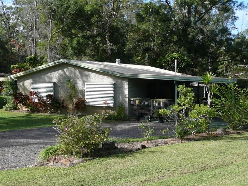 108 Lindeman Road, Beerwah QLD 4519