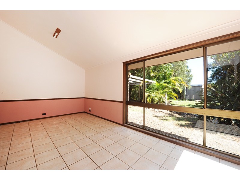 17 North Street, Beerwah QLD 4519