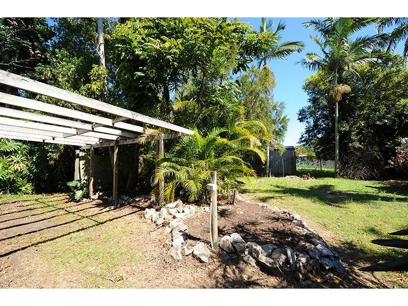 17 North Street, Beerwah QLD 4519