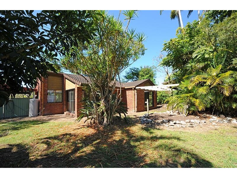 17 North Street, Beerwah QLD 4519