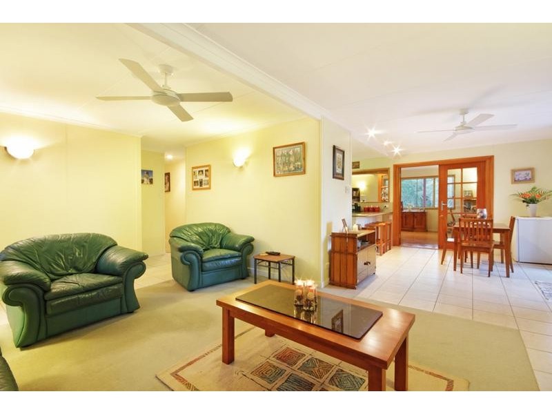 80 Landsborough-Maleny Road, Landsborough QLD 4550