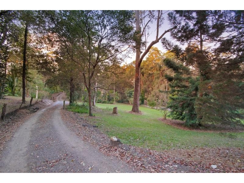 80 Landsborough-Maleny Road, Landsborough QLD 4550