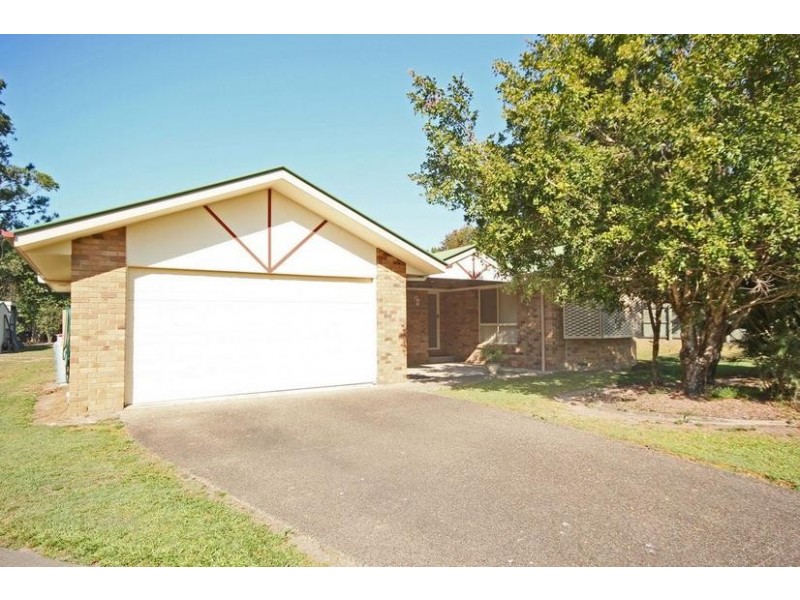 16 Tibrogargan Drive, Beerburrum QLD 4517