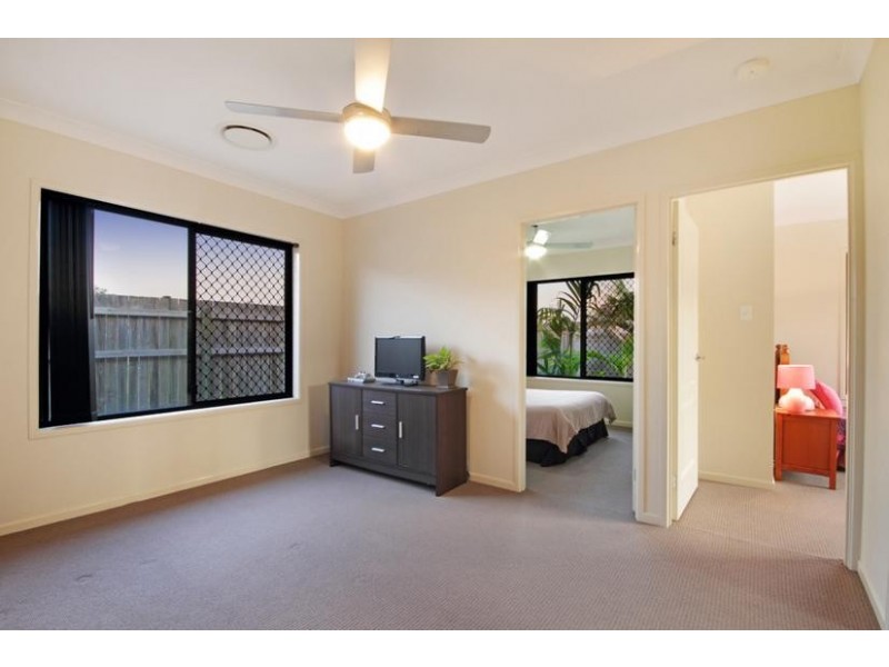 17 Maidenhair Drive, Beerwah QLD 4519