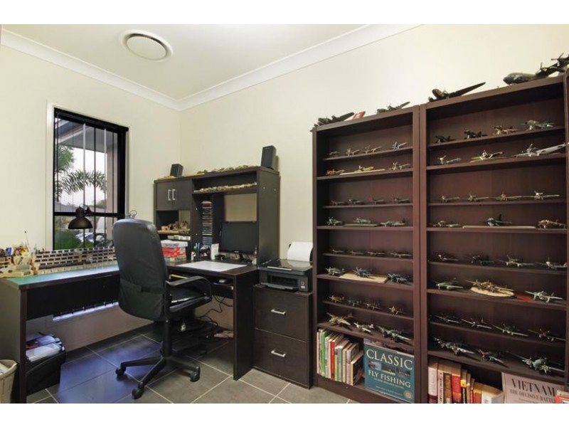 17 Maidenhair Drive, Beerwah QLD 4519