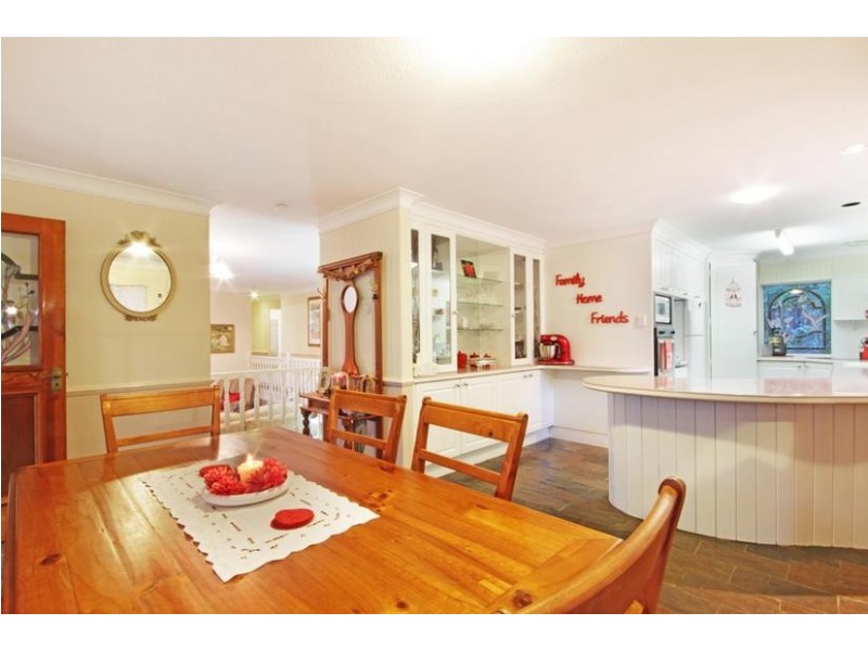 5 Treetop Court, Mooloolah Valley QLD 4553