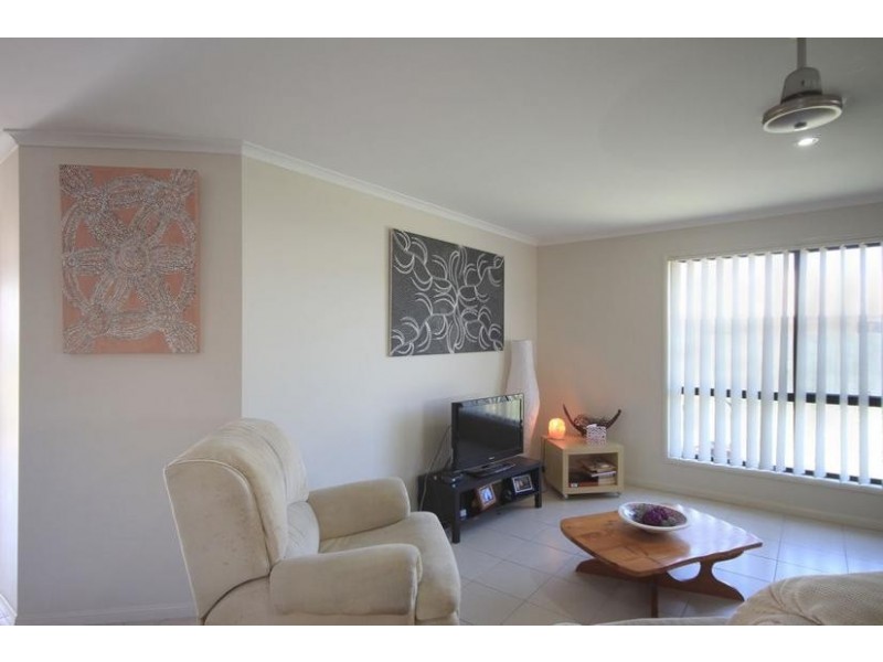 13 Maidenhair Drive, Beerwah QLD 4519