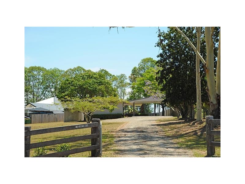218 Johnston Road, Glass House Mountains QLD 4518