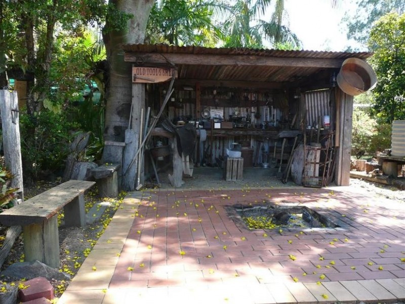 167 Lindeman Road, Beerwah QLD 4519