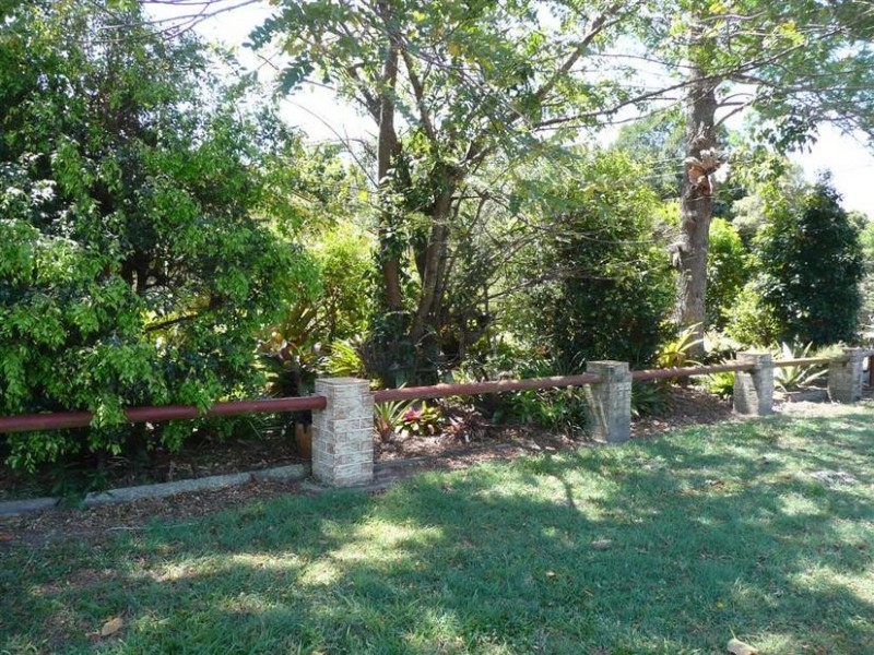 167 Lindeman Road, Beerwah QLD 4519