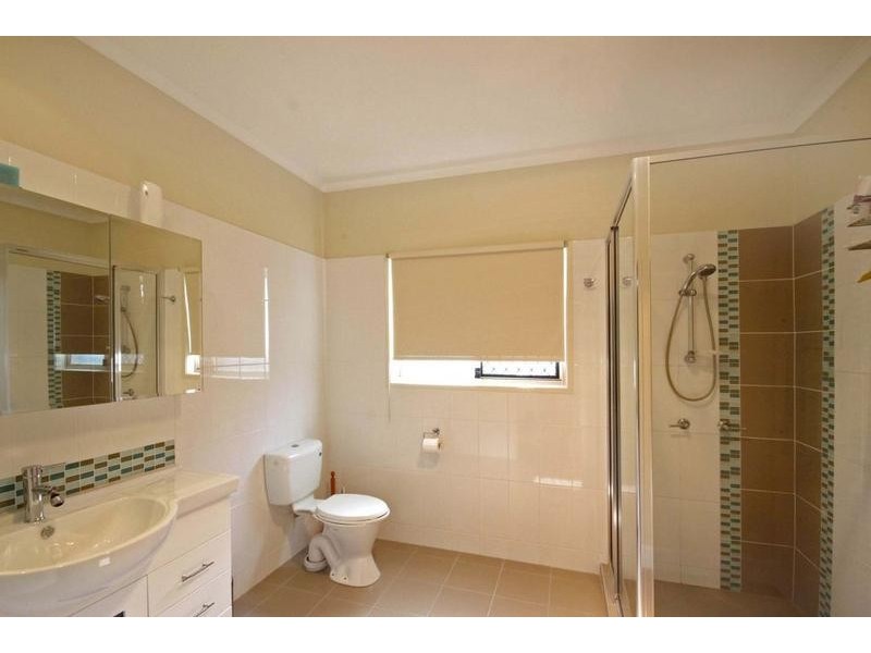 53 Bowen Road, Glass House Mountains QLD 4518