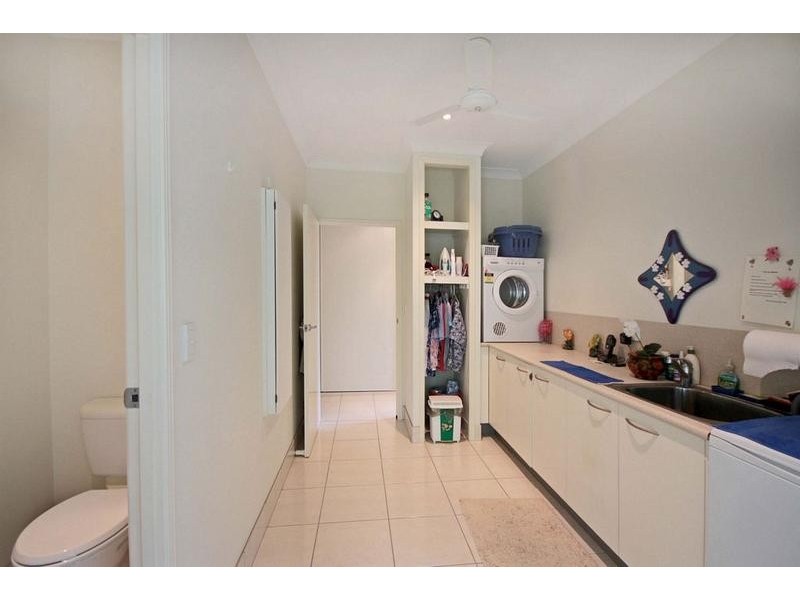 15 Coolamon Crescent, Beerwah QLD 4519