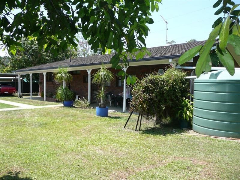 6 Alfs Pinch Road, Beerwah QLD 4519