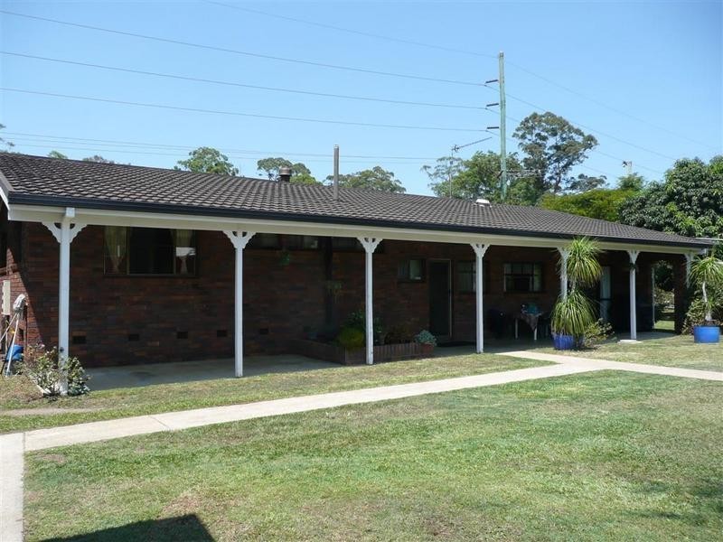 6 Alfs Pinch Road, Beerwah QLD 4519