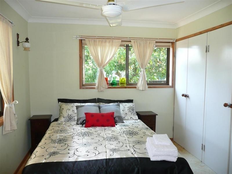 6 Alfs Pinch Road, Beerwah QLD 4519