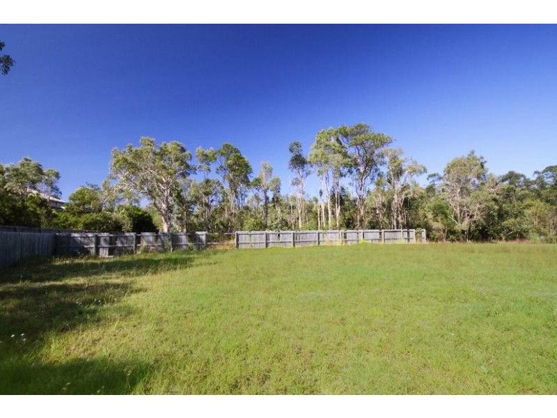 33 Greenview Avenue, Beerwah QLD 4519