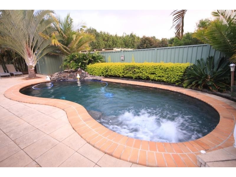 2 Quinto Court, Beerwah QLD 4519