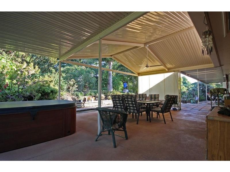 28 Hillside Road, Glass House Mountains QLD 4518