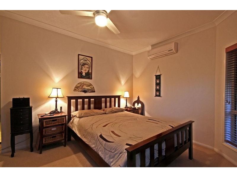28 Hillside Road, Glass House Mountains QLD 4518