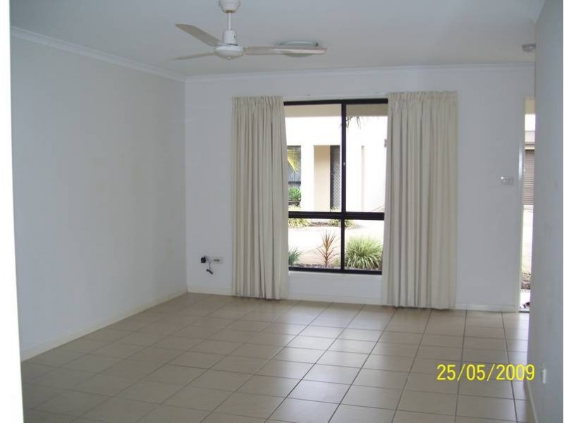 6/2A Swan Street, Beerwah QLD 4519