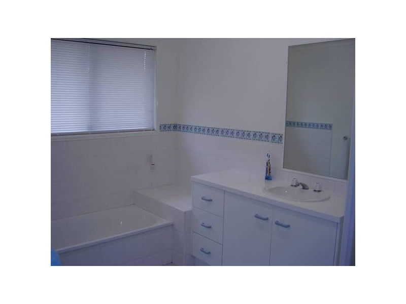 Glass House Mountains QLD 4518