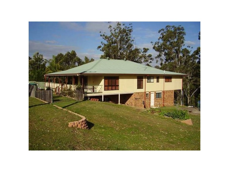 Glass House Mountains QLD 4518