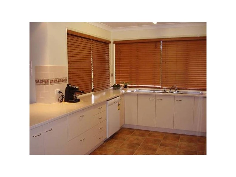 Glass House Mountains QLD 4518