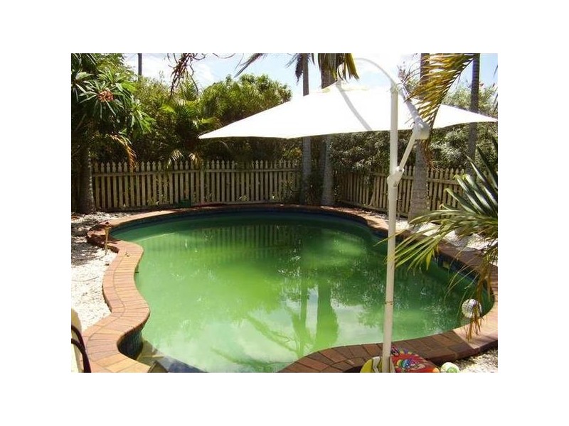 Glass House Mountains QLD 4518