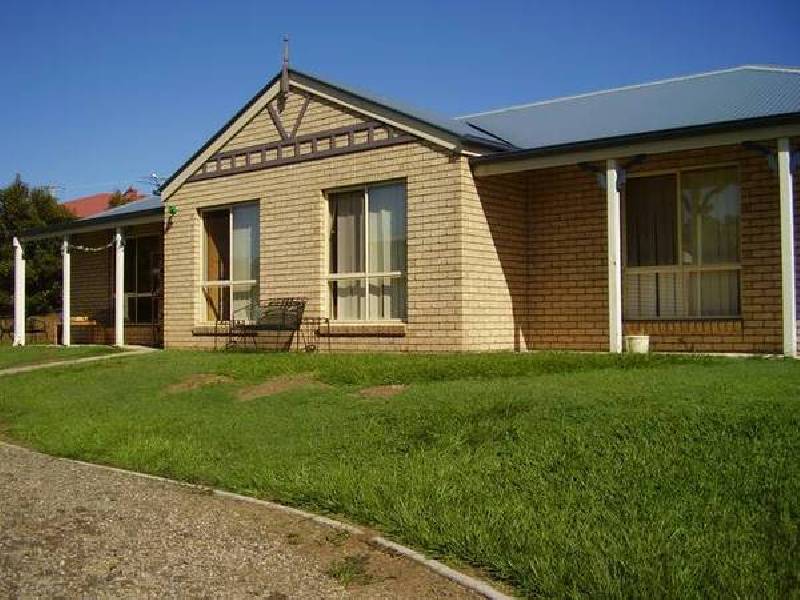 Glass House Mountains QLD 4518