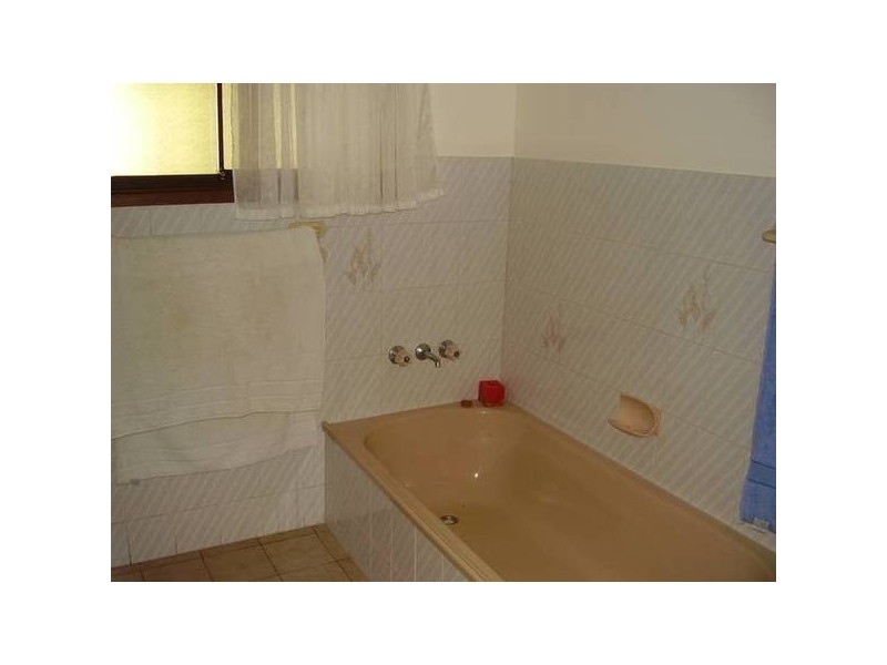 Glass House Mountains QLD 4518