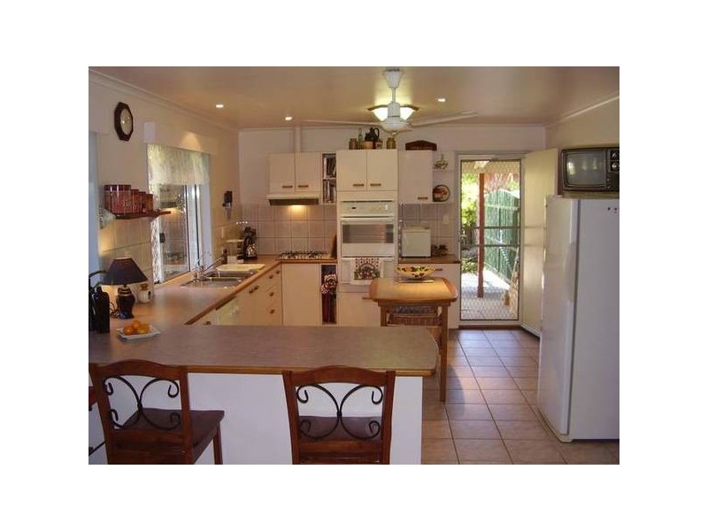 Glass House Mountains QLD 4518