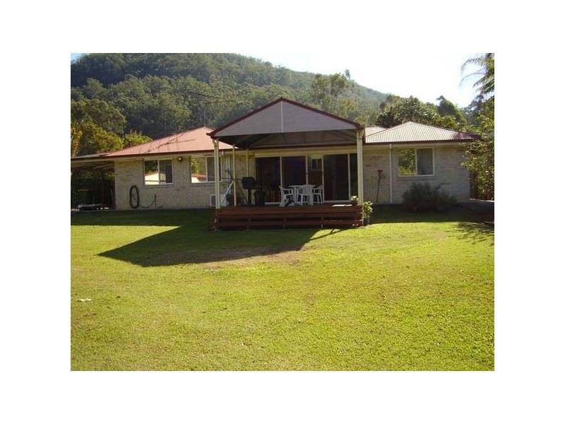 Glass House Mountains QLD 4518