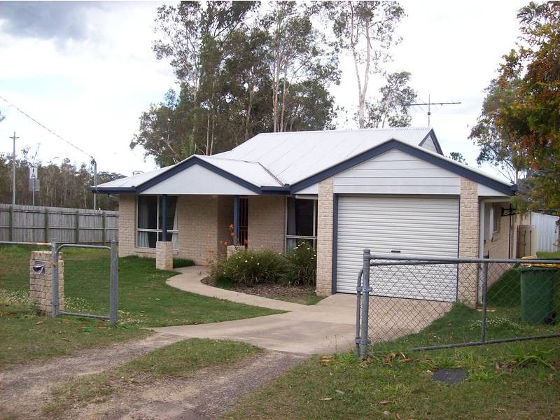 1 Blackbutt Street, Beerwah QLD 4519