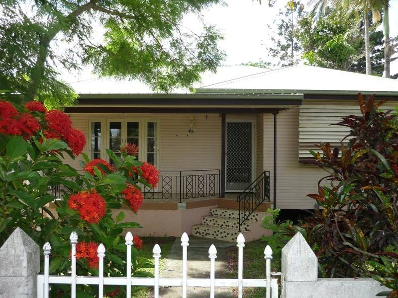 Glass House Mountains QLD 4518