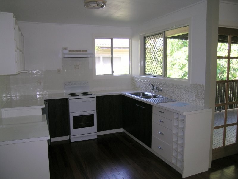 Glass House Mountains QLD 4518