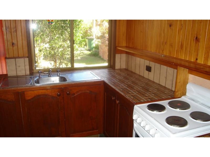 17 North Street, Beerwah QLD 4519