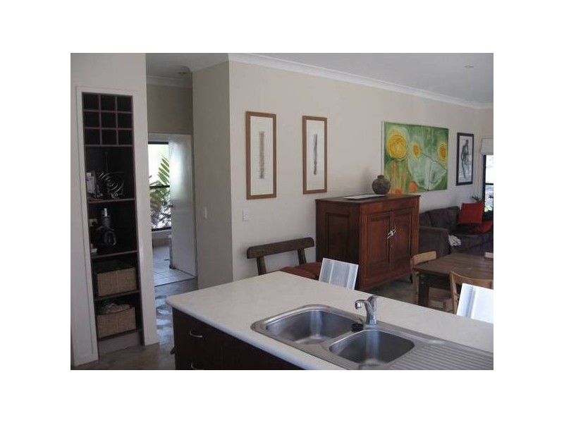 Glass House Mountains QLD 4518