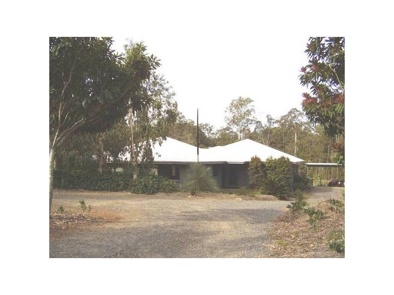Glass House Mountains QLD 4518