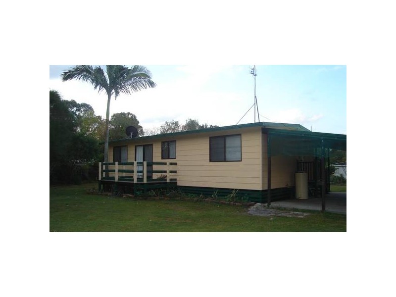 Montrose Street, Beerwah QLD 4519