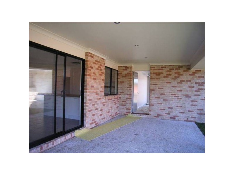 36 Coolamon Crescent, Beerwah QLD 4519