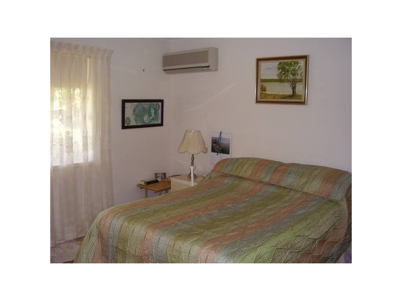 Glass House Mountains QLD 4518