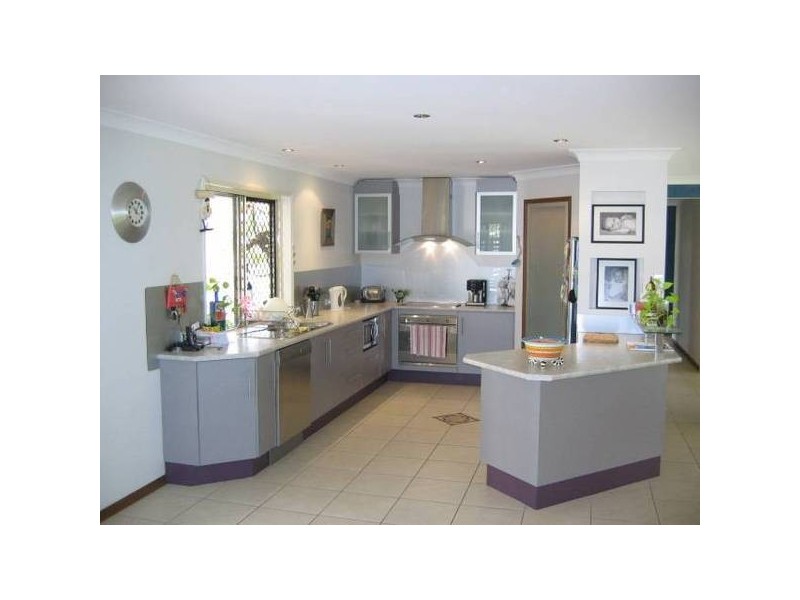 Glass House Mountains QLD 4518