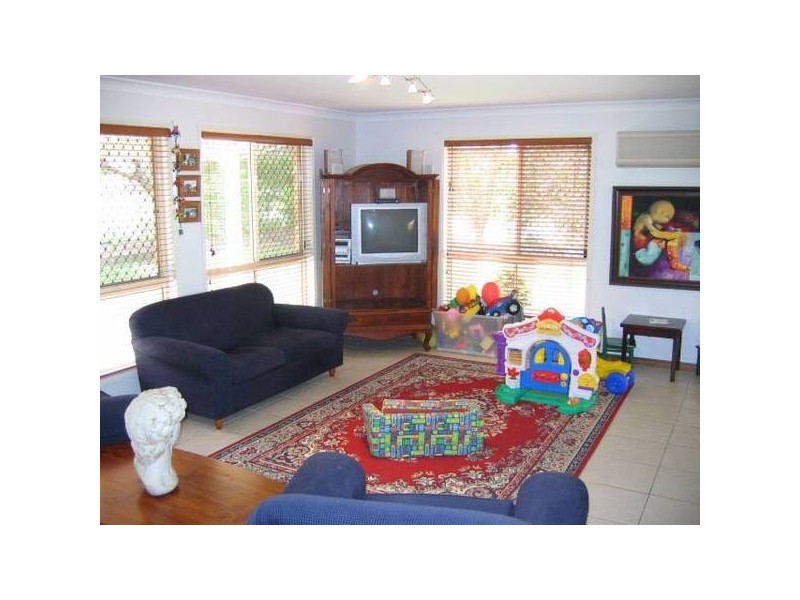 Glass House Mountains QLD 4518