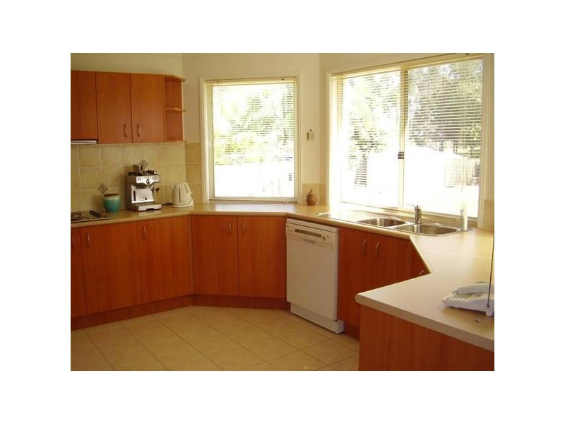 Glass House Mountains QLD 4518